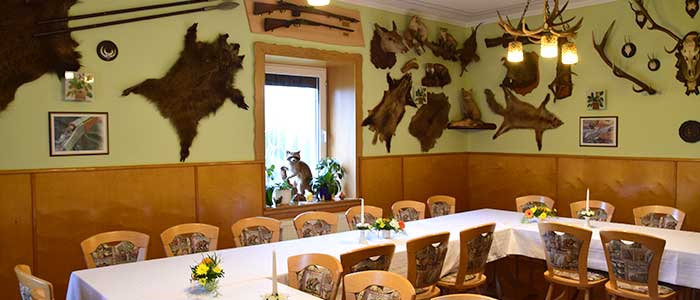 Gasthof zum Strauch. Unser Jagdzimmer